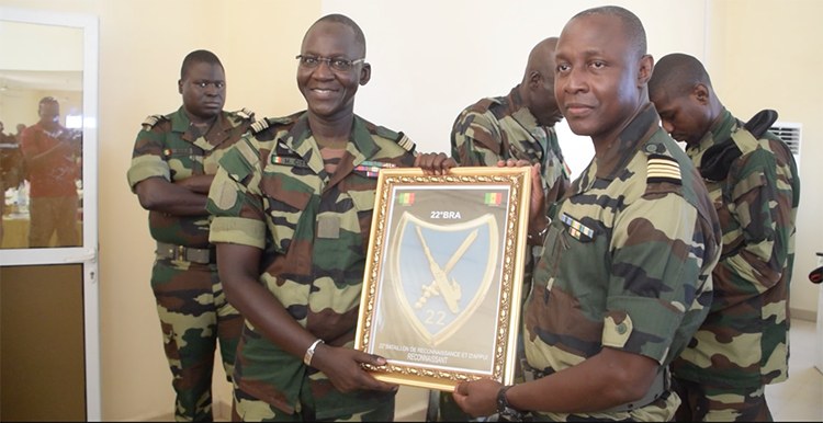 Commandement de la Zone Militaire-Nord Le Colonel Amadou Moussa Ndir ...